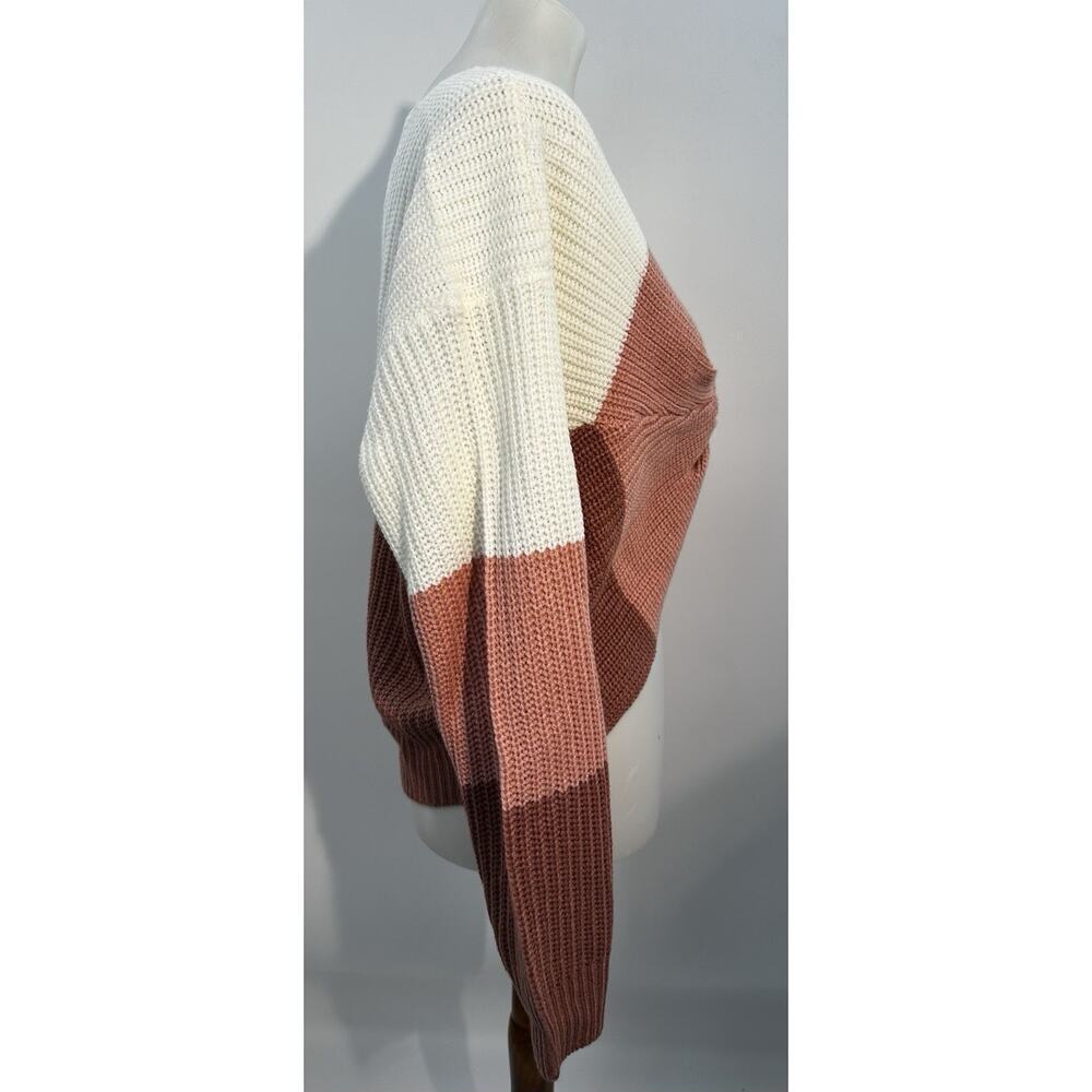 Fashion Nova Womens Twisted Sweater Blush Colorblock Crop Knit Size M NWT Boho - Picture 4 of 7
